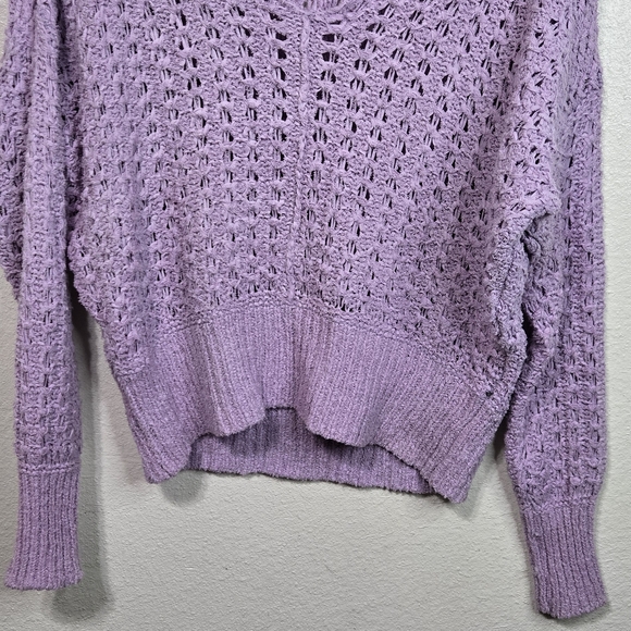 Lavender V-Neck Women's Sweater - Picture 10 of 11